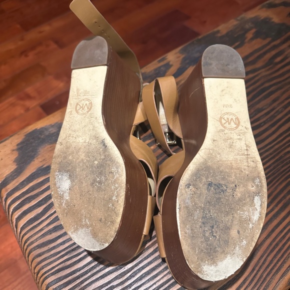 Michael Kors Wooden Wedge Sandals SZ 9.5 - Picture 3 of 5
